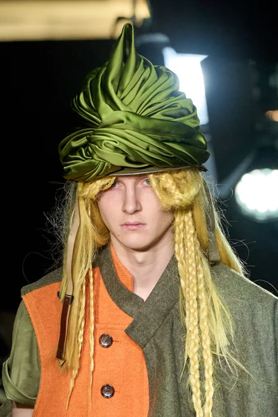 Look 137
